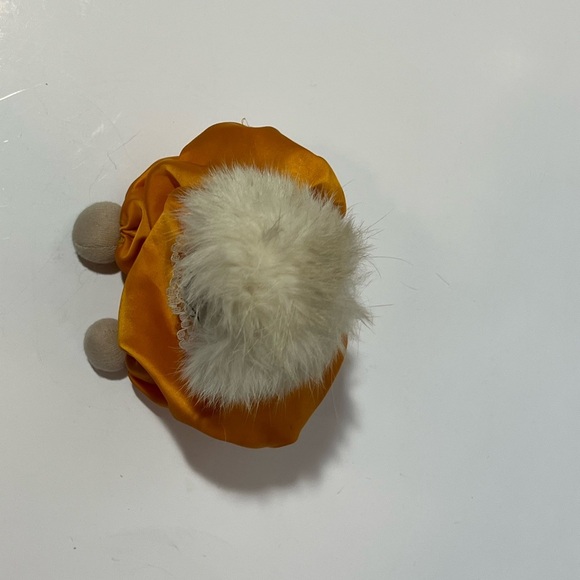 Vintage Q-Tee Clown Sand Doll with Orange Outfit White Soft Hair Hand Painted - Picture 10 of 10